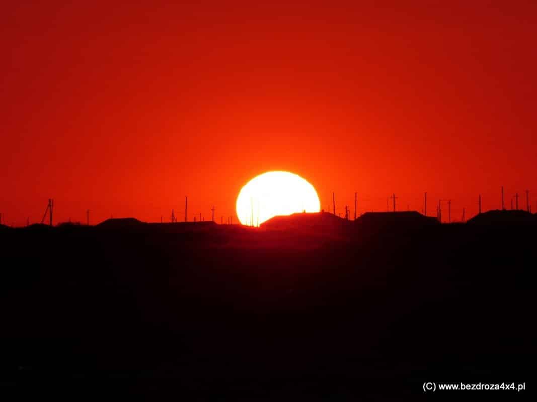 Zachód słońca w Kazachstanie